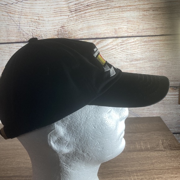 Mens Black NASCAR/ Gatorade Adjustable Hat by TC - Picture 6 of 9